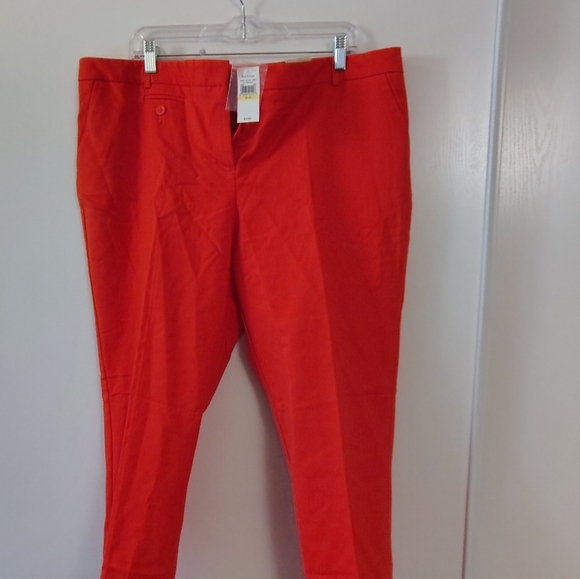 Van Heusen studio slim leg pants red and color size 18 - Picture 3 of 7
